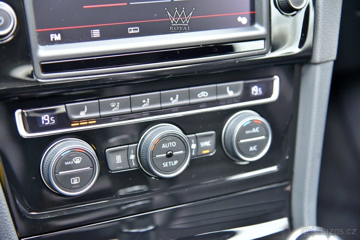 2013 Volkswagen GOLF - 14