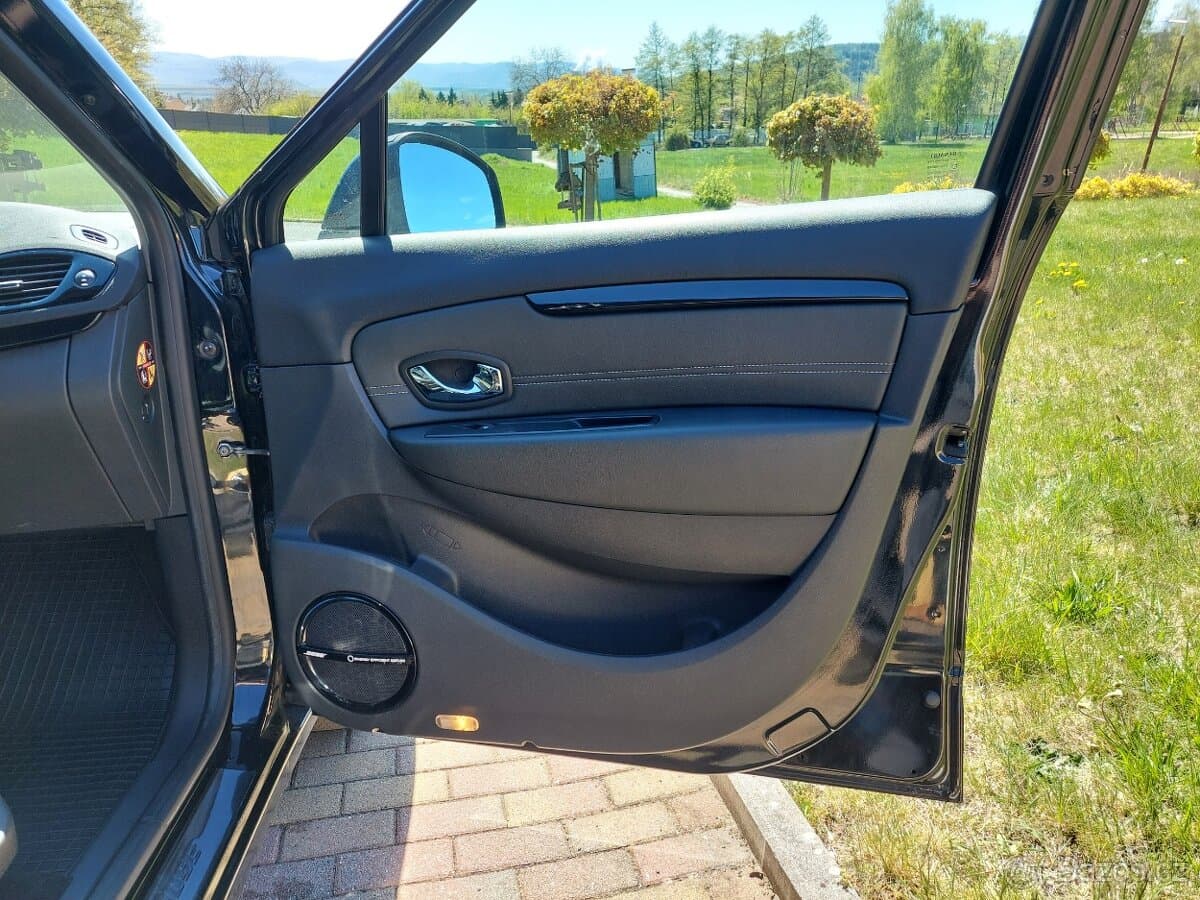 2013 Renault SCENIC - 14