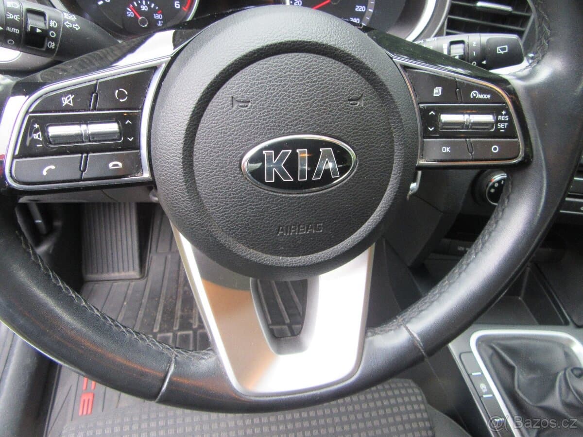 2019 Kia PROCEED - 14