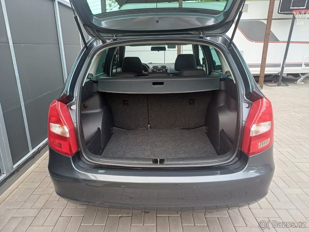 2011 Škoda FABIA - 14