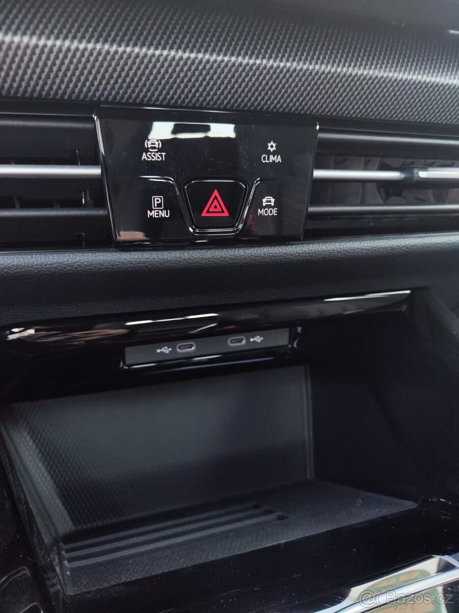 Volkswagen GOLF - 14