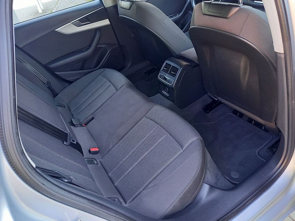 2018 Audi A4 - 14