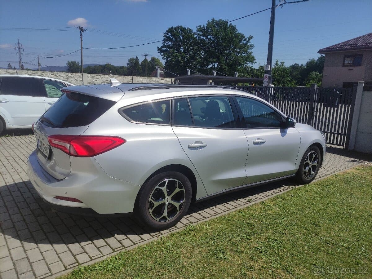 2019 Ford FOCUS - 14