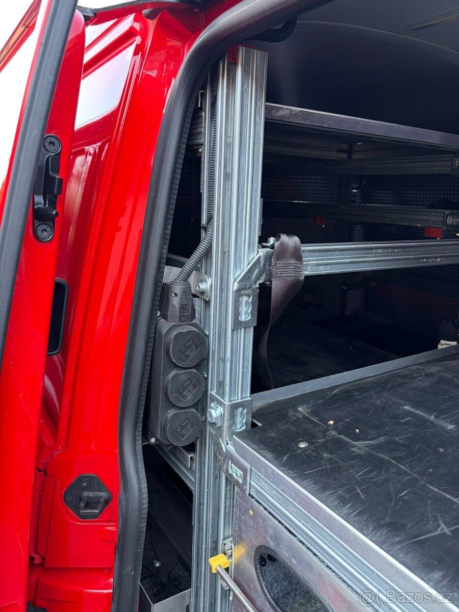 2019 Volkswagen TRANSPORTER - 14