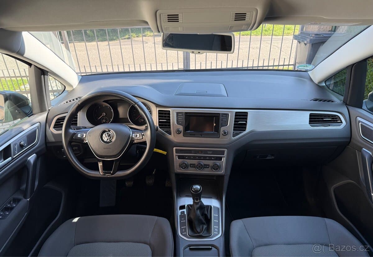 2015 Volkswagen GOLF - 14