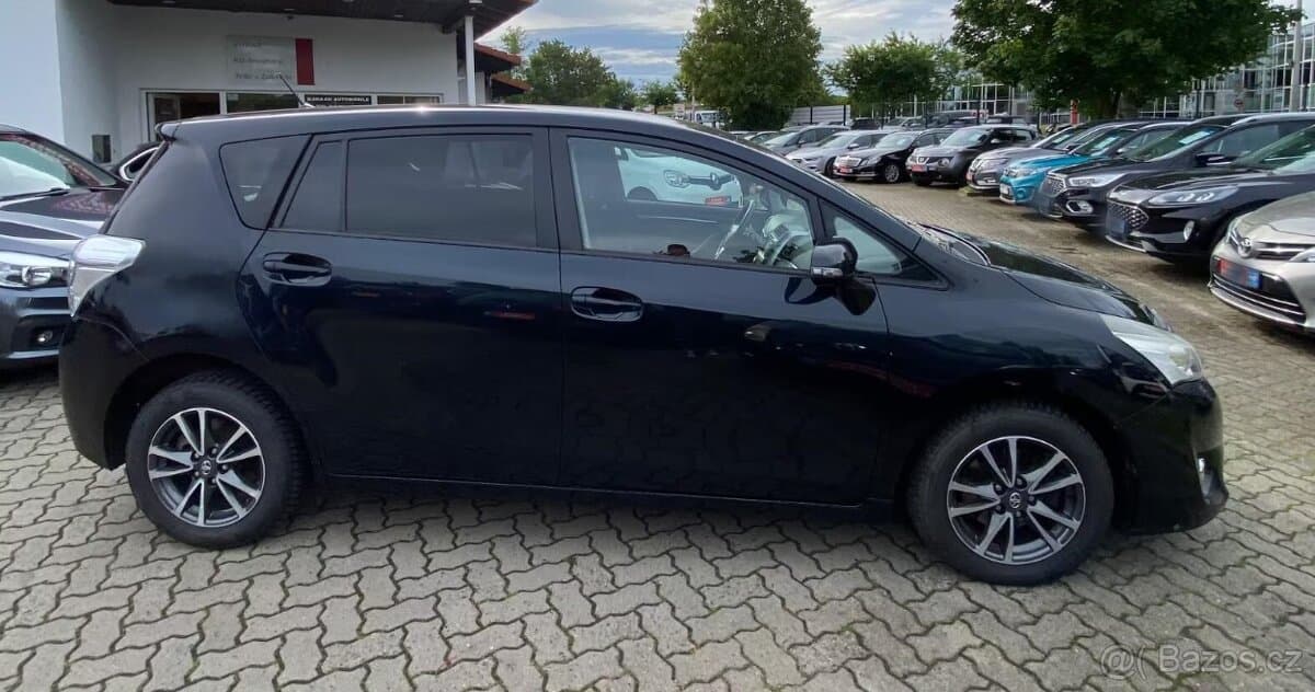 2014 Toyota VERSO - 14