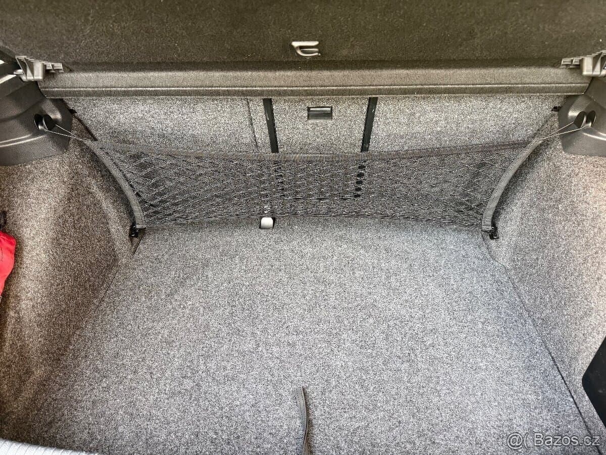 2011 Volkswagen GOLF - 14