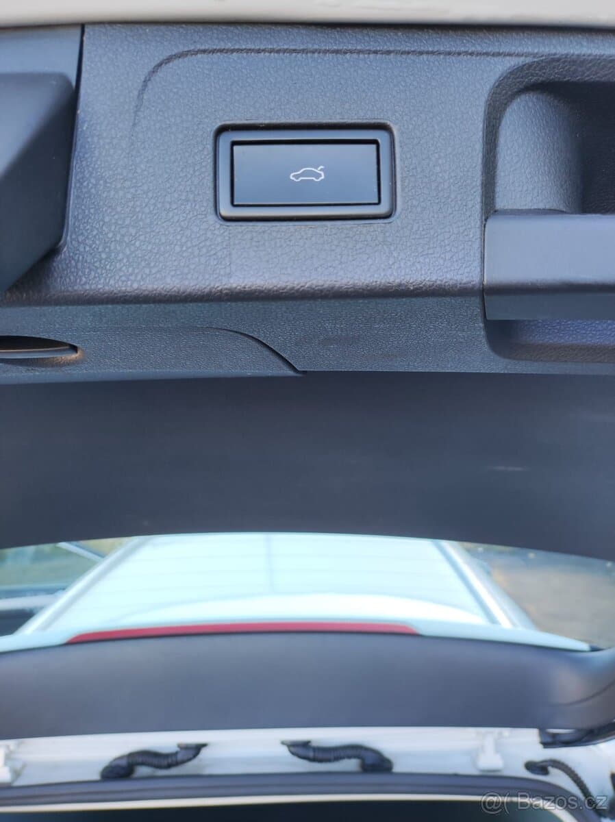 2015 Volkswagen PASSAT - 14