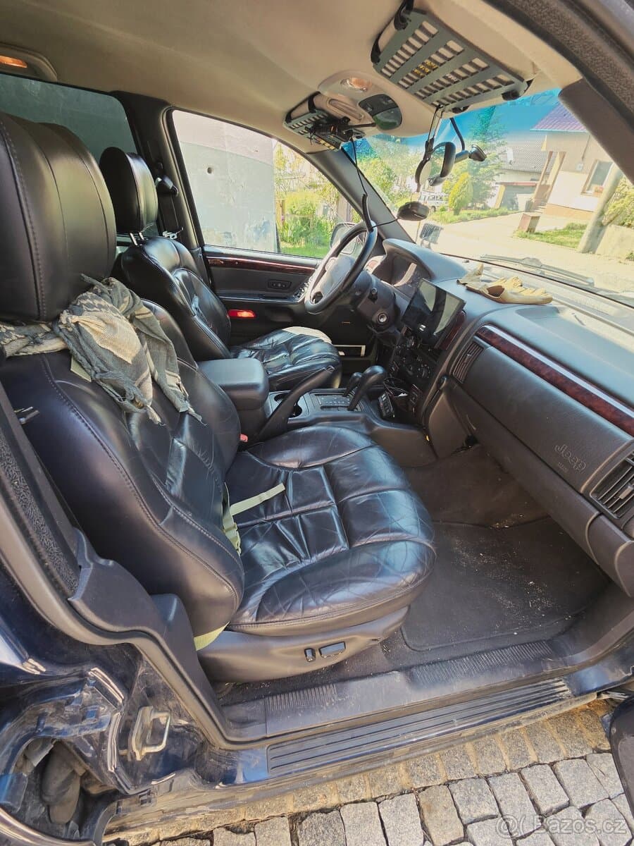 1999 Jeep CHEROKEE - 14