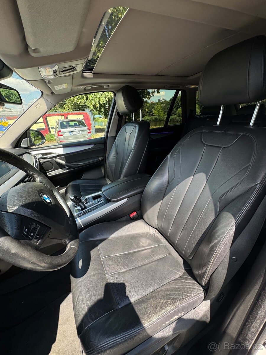 2015 BMW X5 - 14