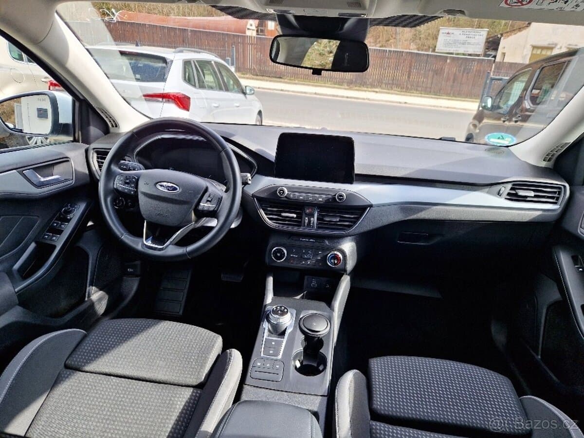 2022 Ford FOCUS - 14