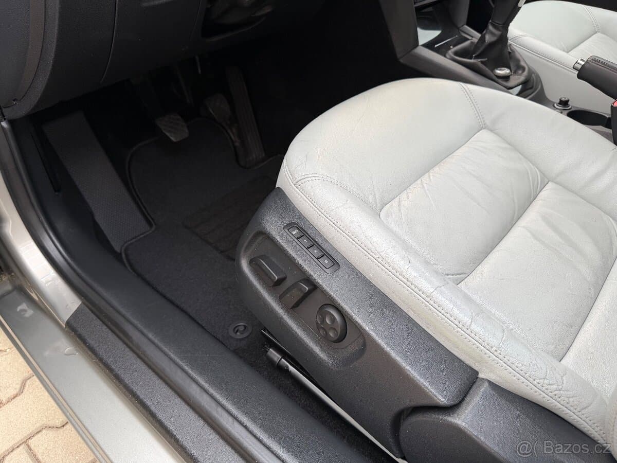2010 Škoda OCTAVIA - 14