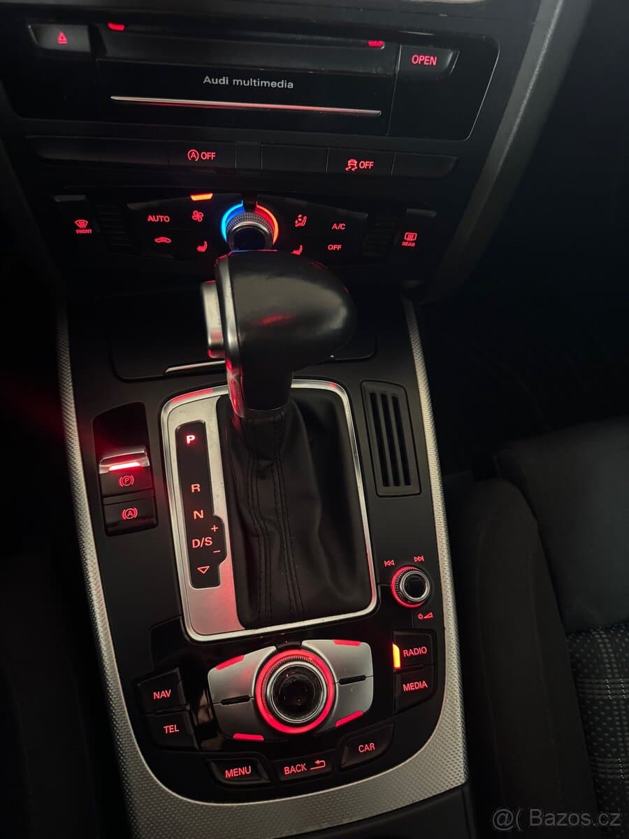 2015 Audi A4 - 14