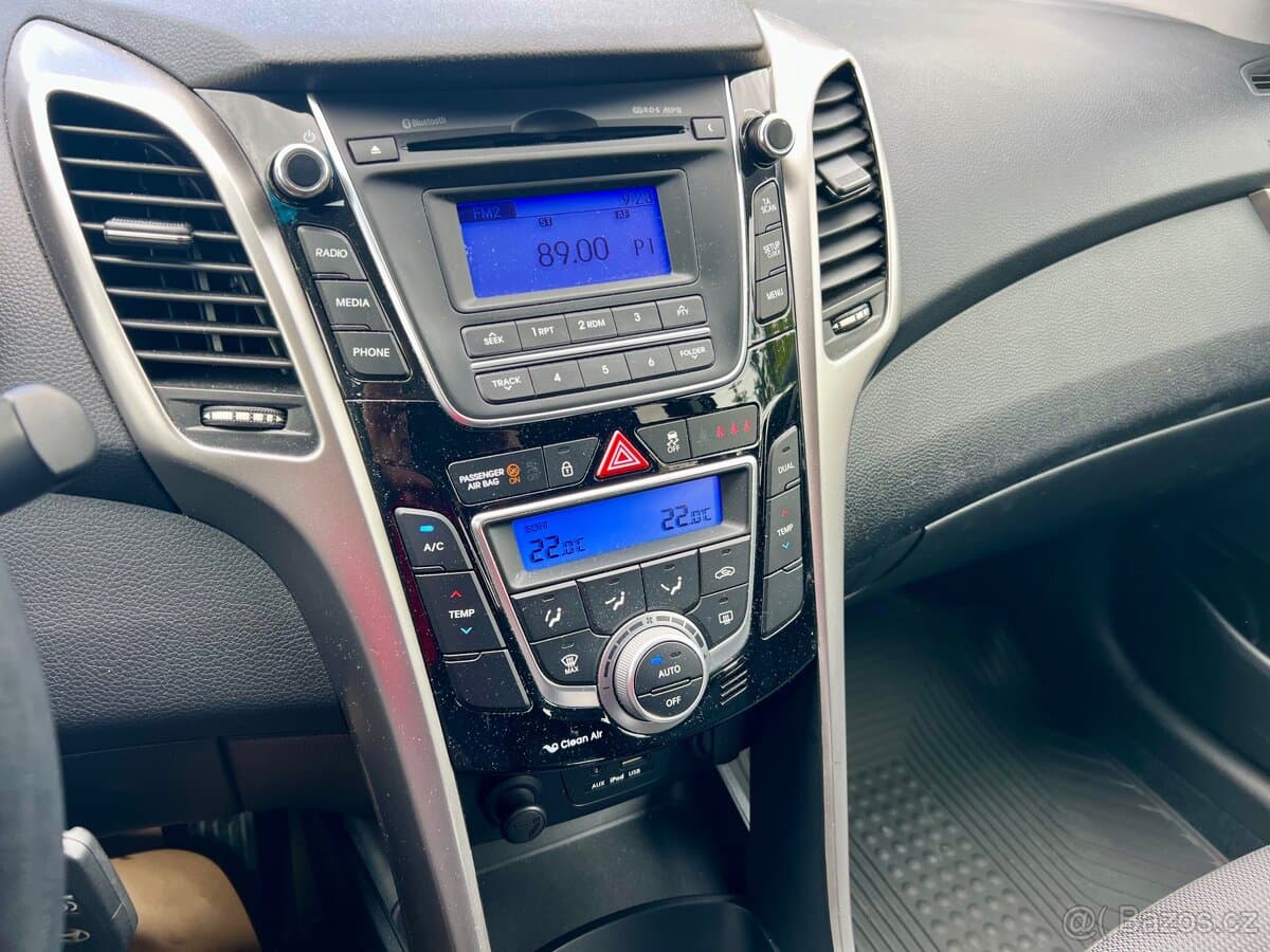 2013 Hyundai i30 - 14