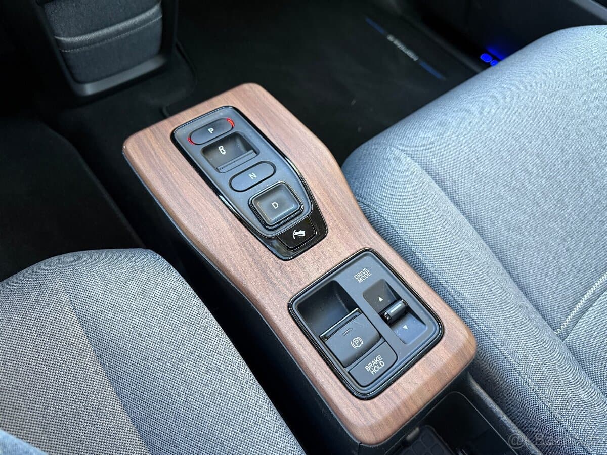 2021 Honda e - 14