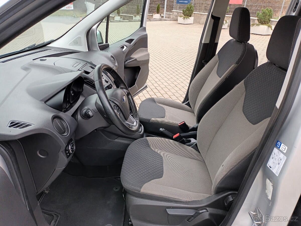 2015 Ford TOURNEO - 14
