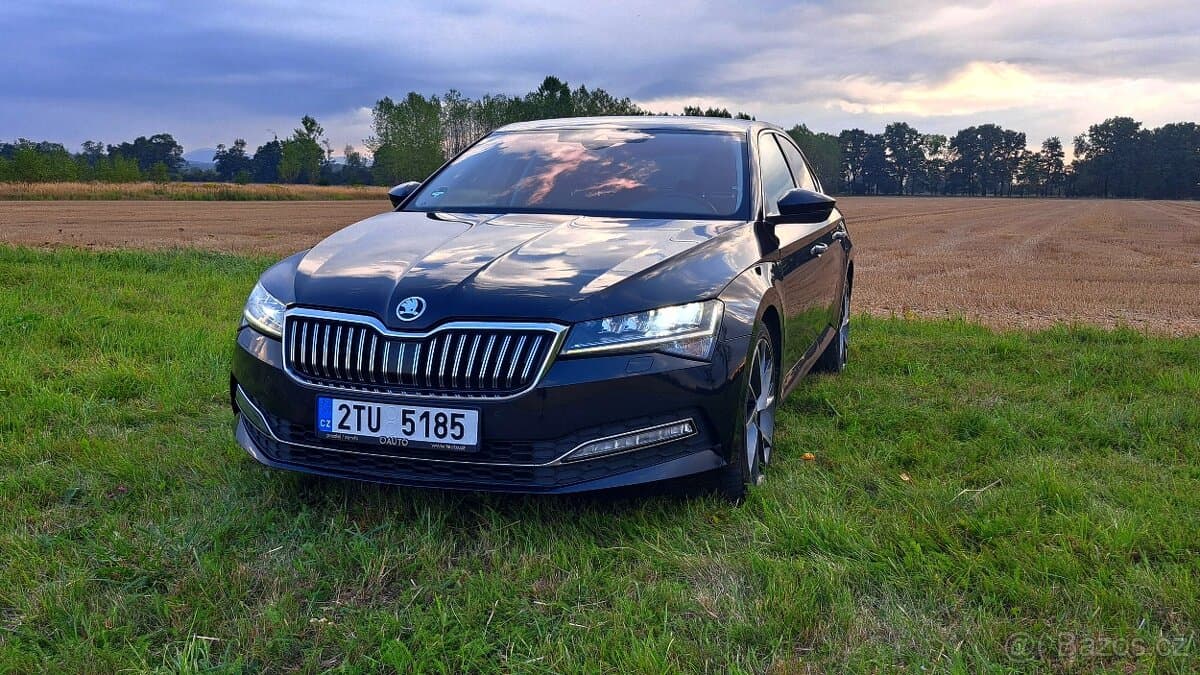 2020 Škoda SUPERB - 14