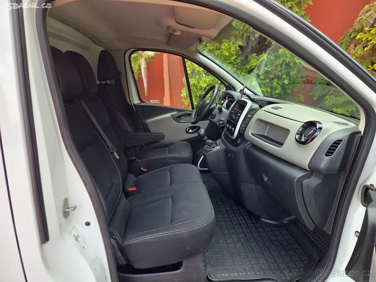2017 Renault TRAFIC - 14