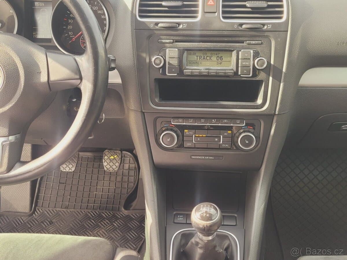 2009 Volkswagen GOLF - 14