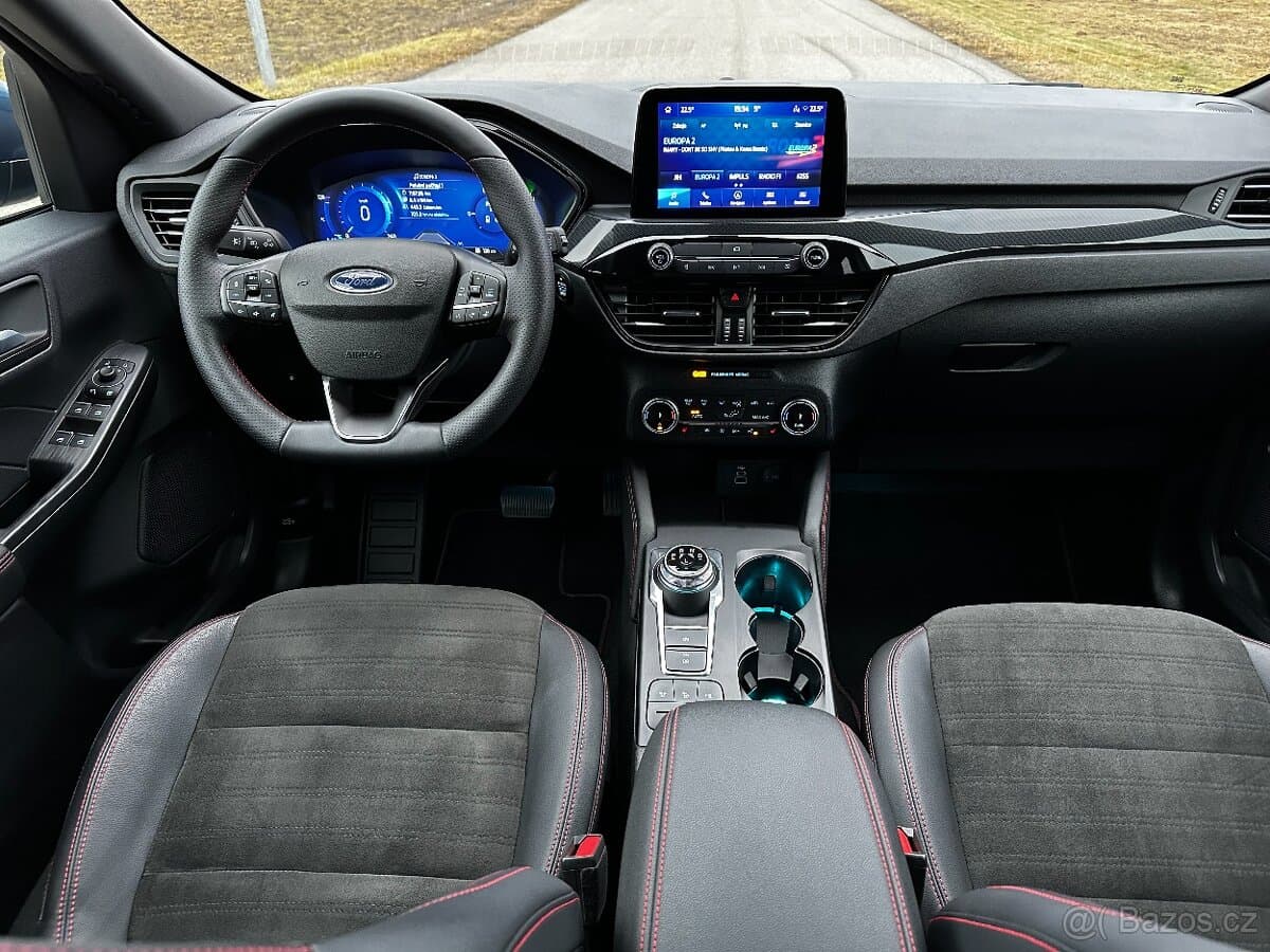 2023 Ford KUGA - 14