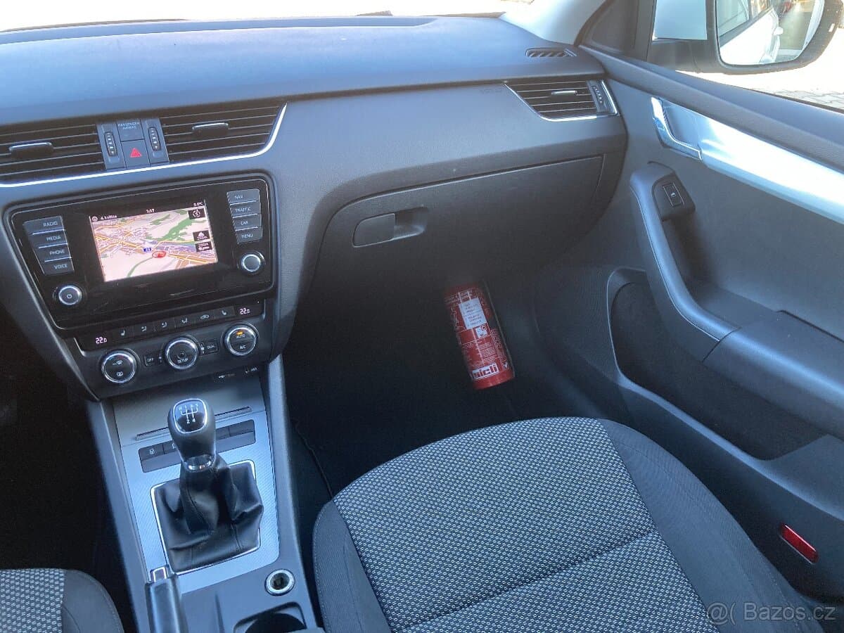 2015 Škoda OCTAVIA - 14