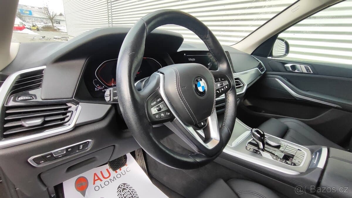 2022 BMW X5 - 14