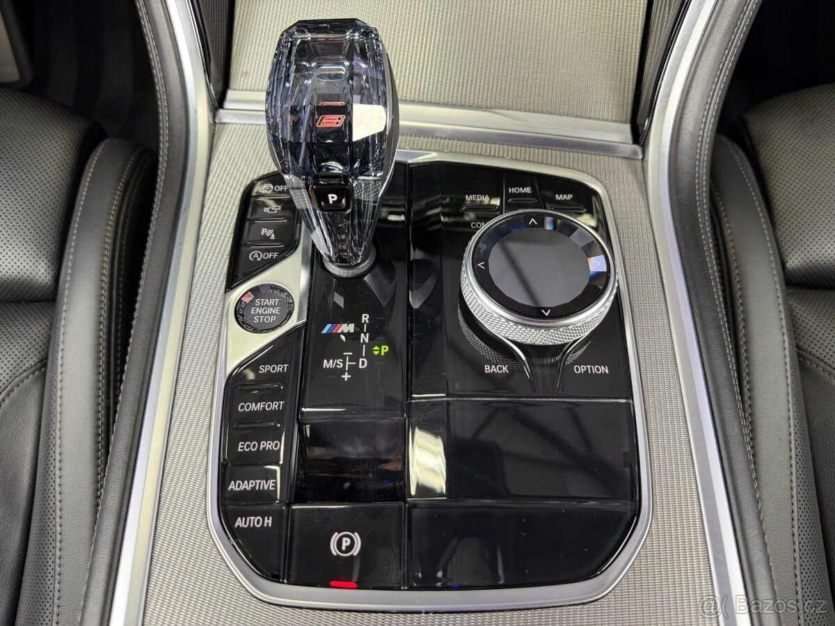 2018 BMW M8 - 14
