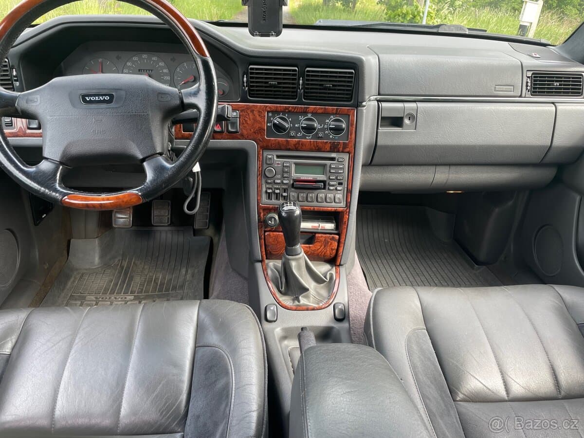 1997 Volvo V90 - 14