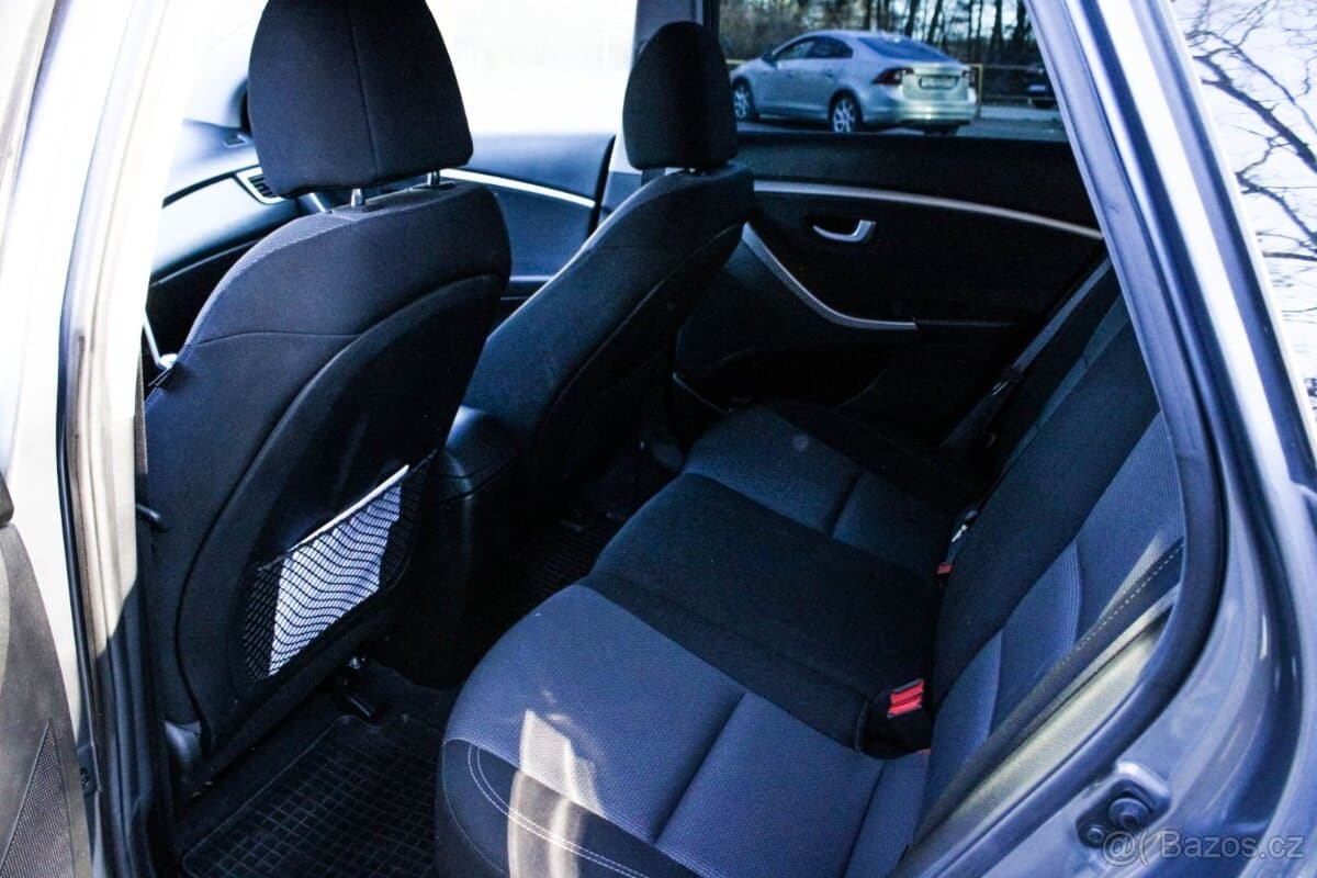 2013 Hyundai i30 - 14