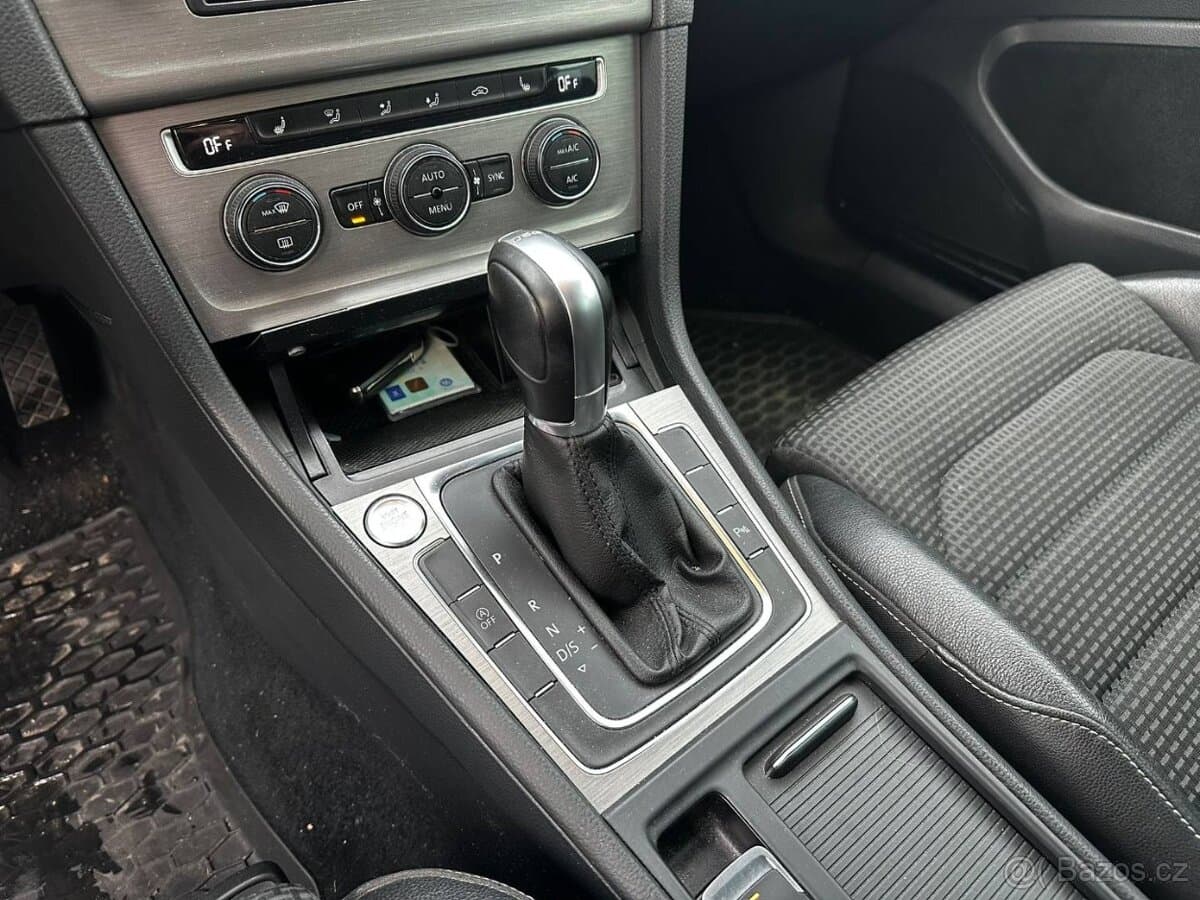 2017 Volkswagen GOLF - 14