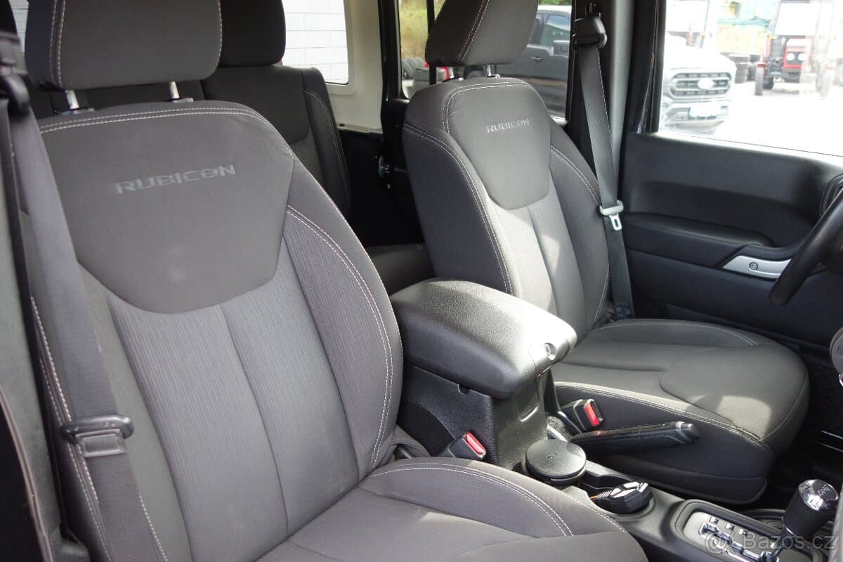 2013 Jeep WRANGLER - 14
