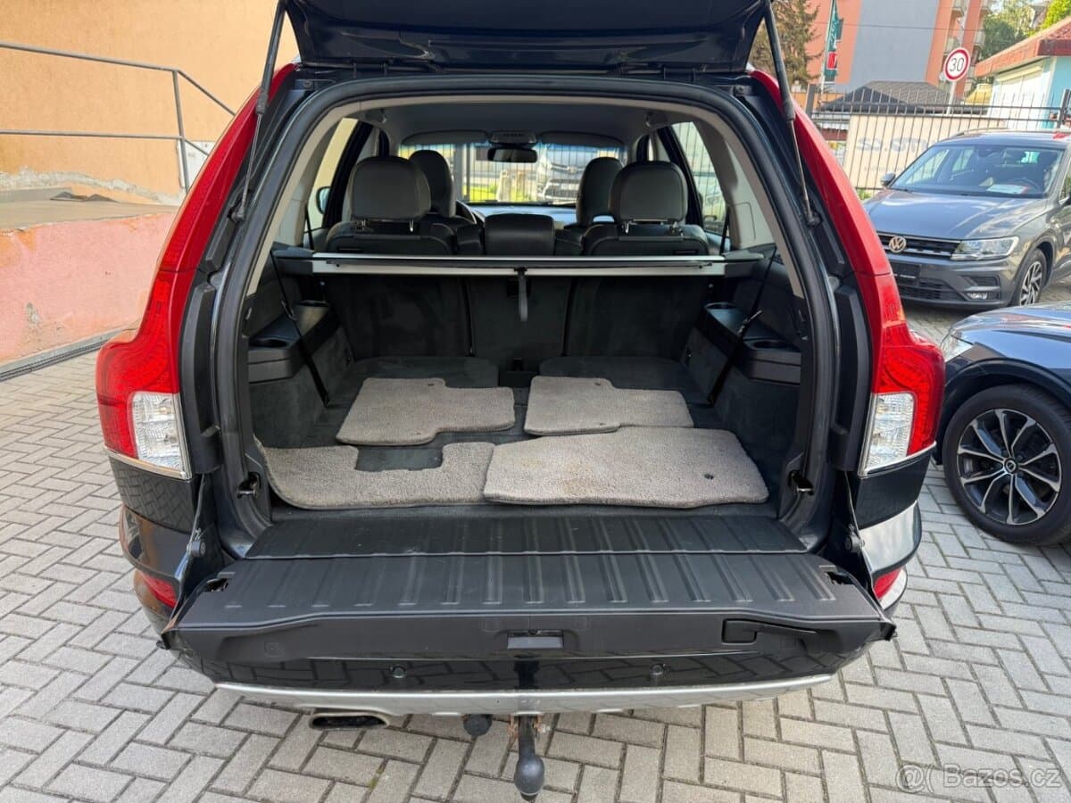 2013 Volvo XC90 - 14