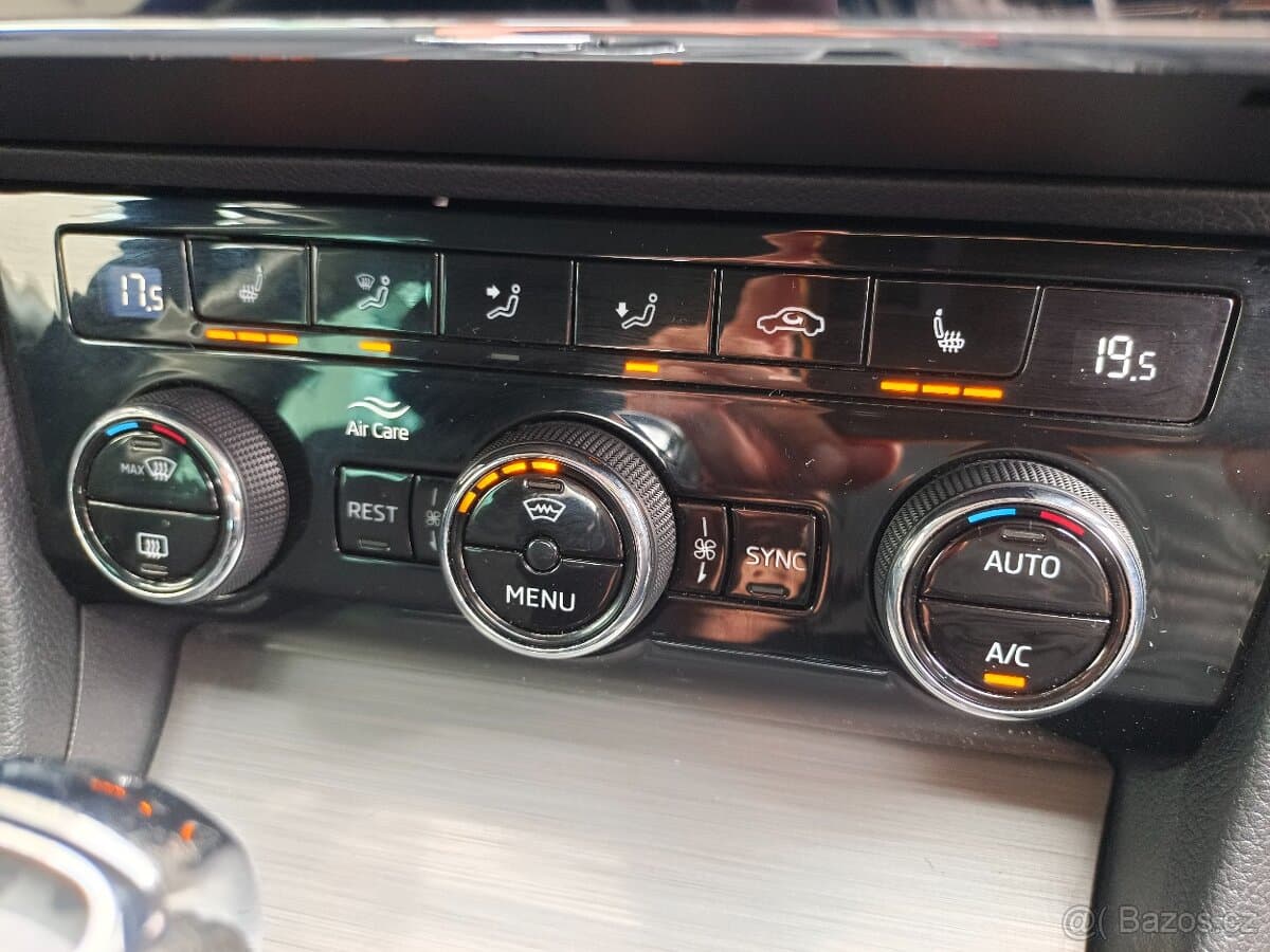 2023 Škoda SUPERB - 14