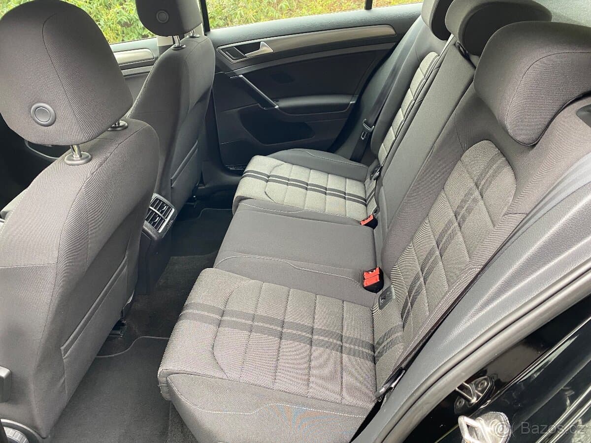 2013 Volkswagen GOLF - 14