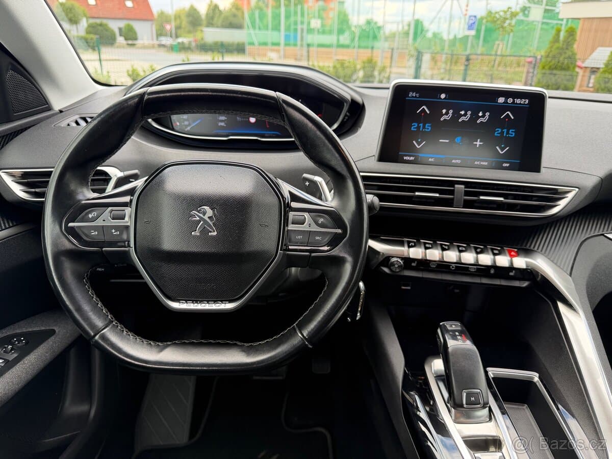 2018 Peugeot 3008 - 14