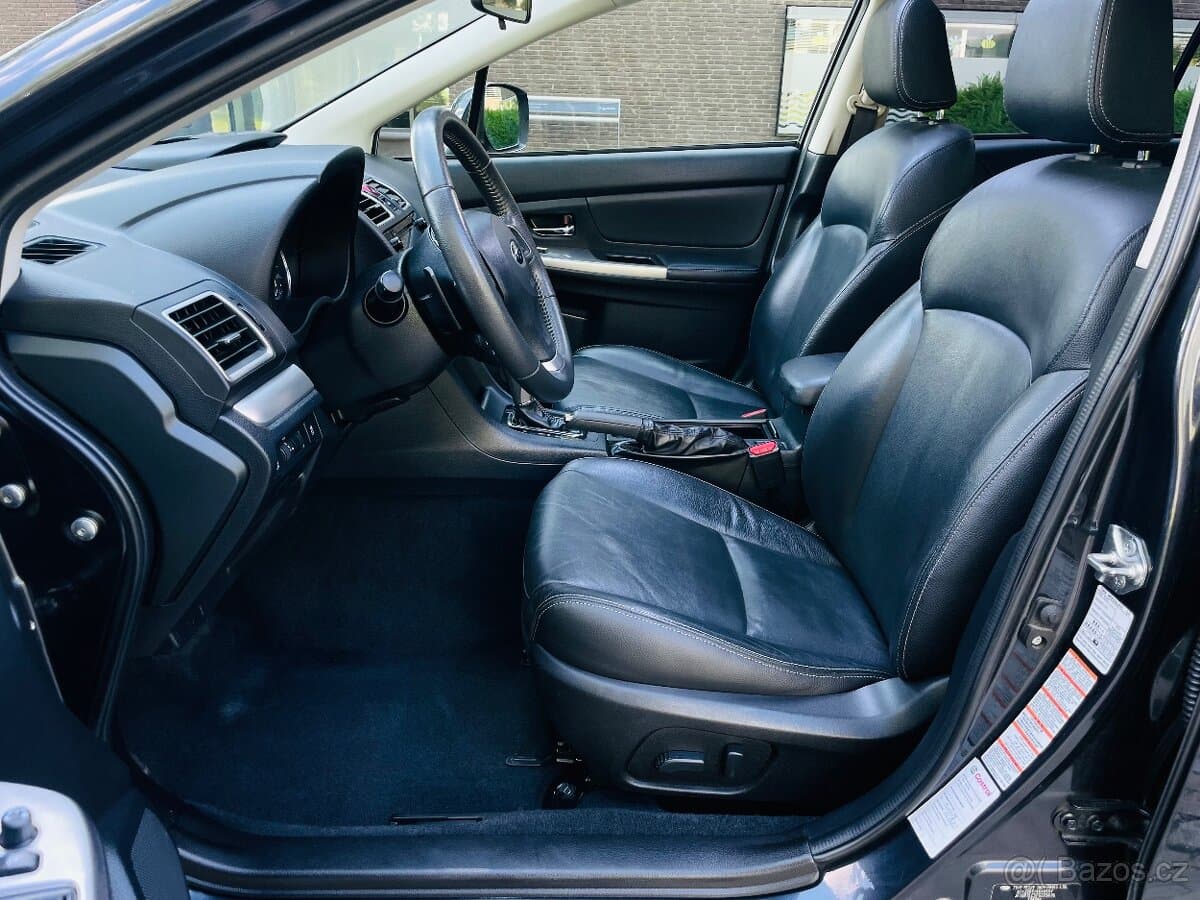 2015 Subaru XV - 14