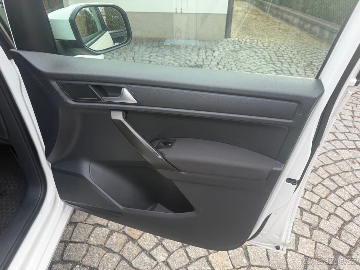 2020 Volkswagen CADDY - 14