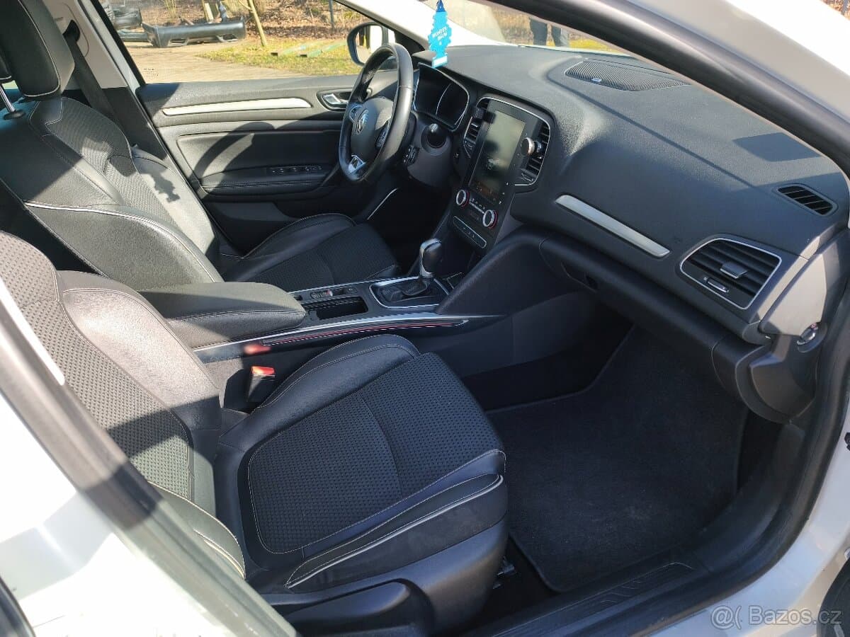 Renault MEGANE - 14