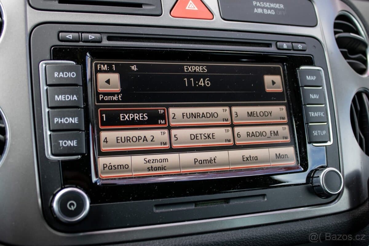 2011 Volkswagen TIGUAN - 14
