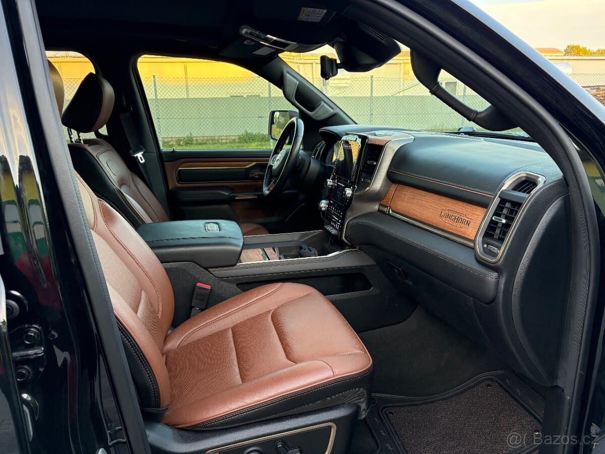2023 RAM 1500 - 14