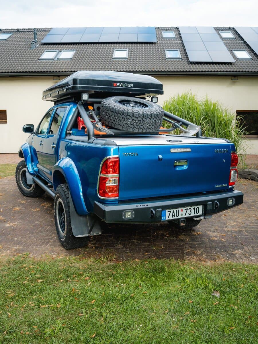 Toyota HILUX - 14