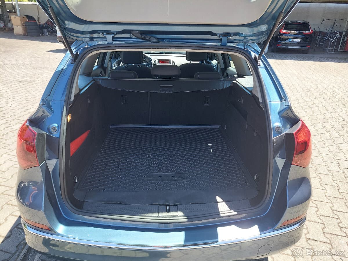 2013 Opel ASTRA - 14