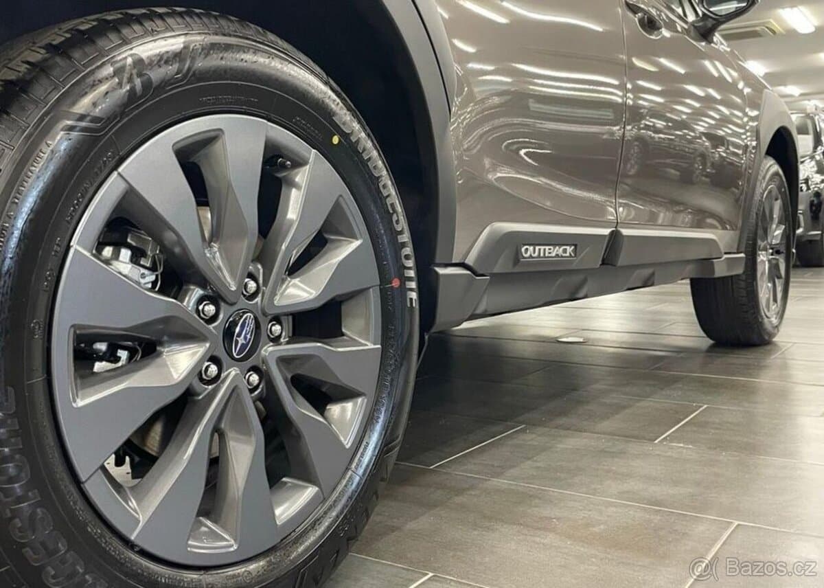 2025 Subaru OUTBACK - 14