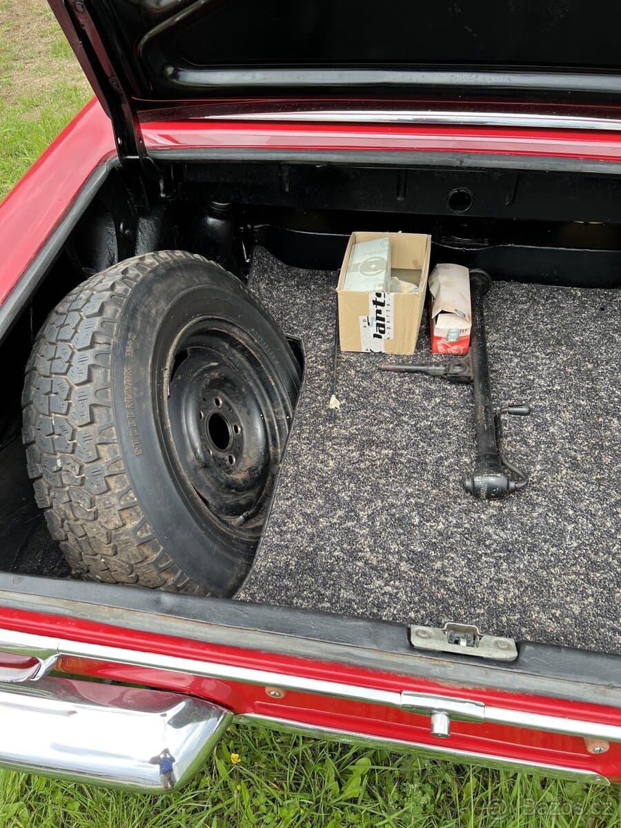 1966 Mercedes-Benz SL - 14
