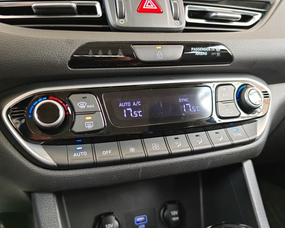 2023 Hyundai i30 - 14