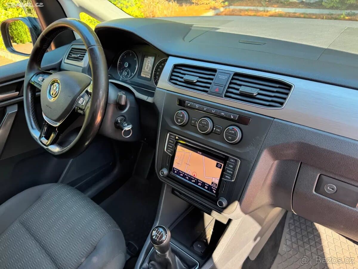 2015 Volkswagen CADDY - 14