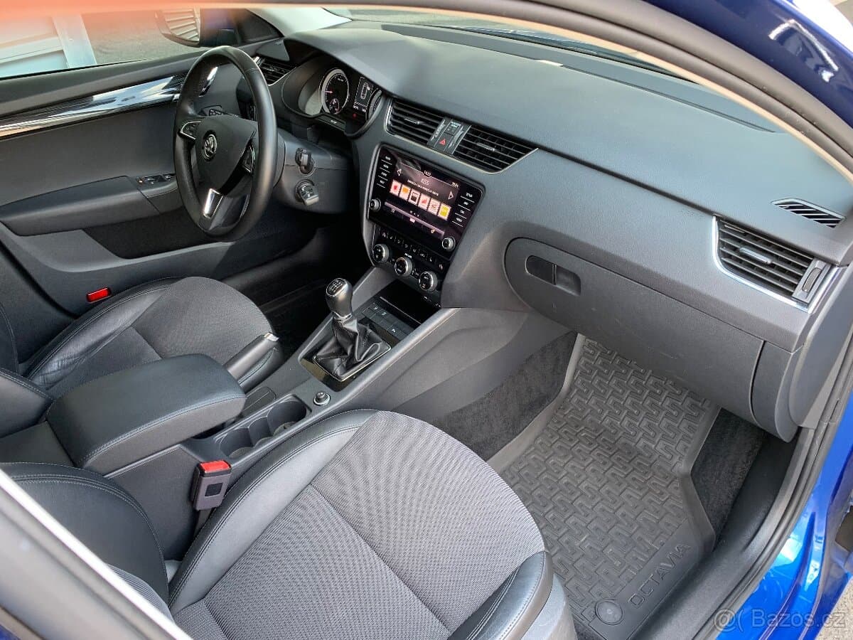 2017 Škoda OCTAVIA - 14