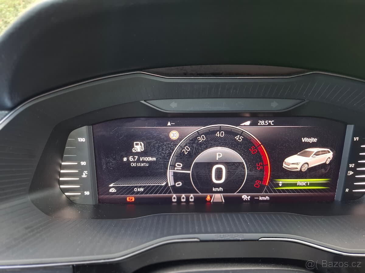 2020 Škoda SUPERB - 14