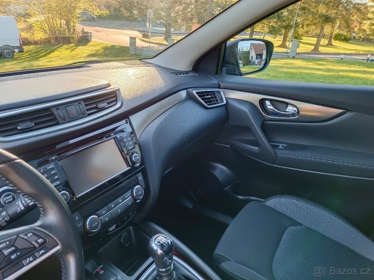 2018 Nissan QASHQAI - 14