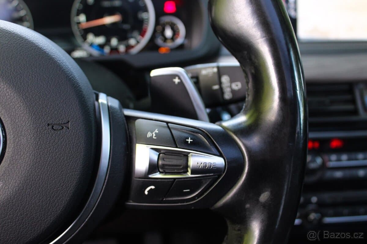 2016 BMW X5 - 14